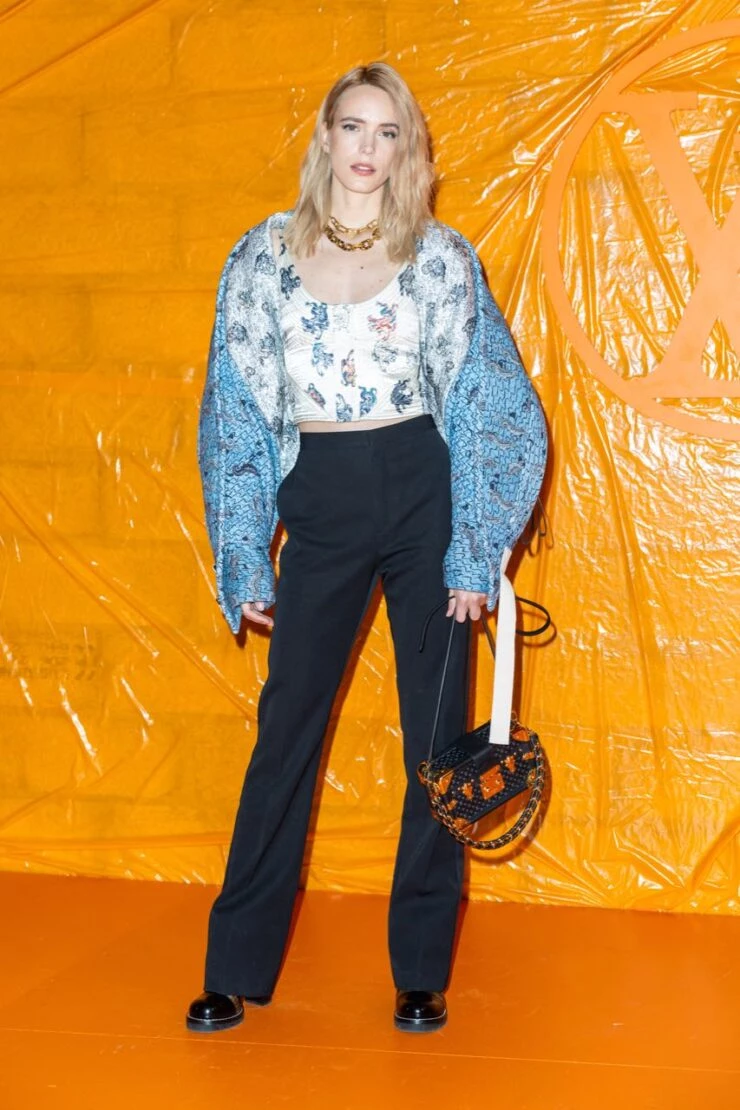 Ftn 100223 People LV FShow Paris 0023