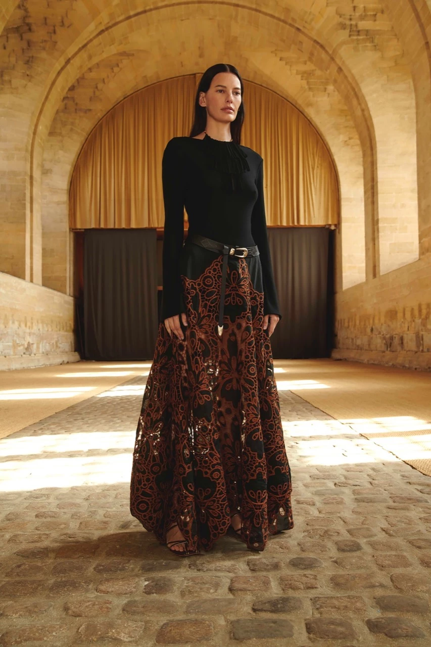 Johanna Ortiz, colección primavera verano 2024.