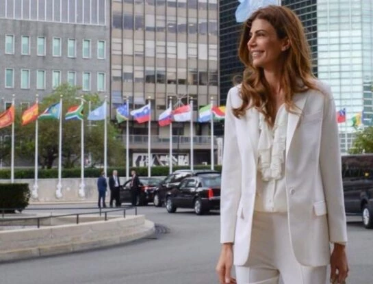 Juliana Awada llevó un look de noche de alto impacto