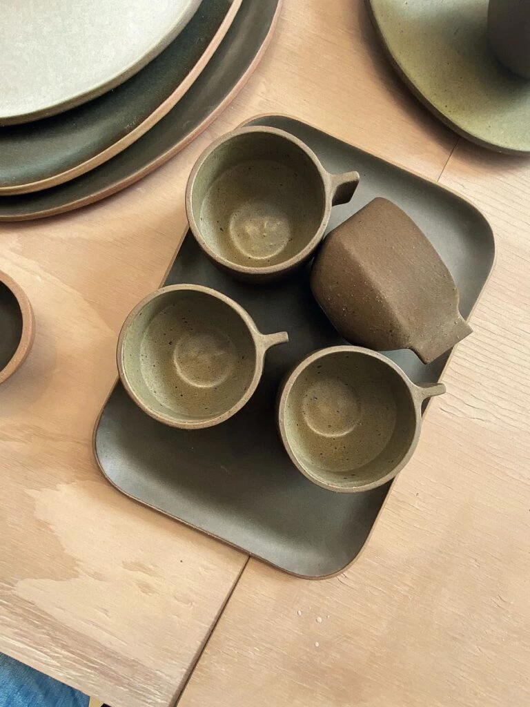 "Tarro Cerámica es industria hecha a mano", cuenta Leticia Churba. 