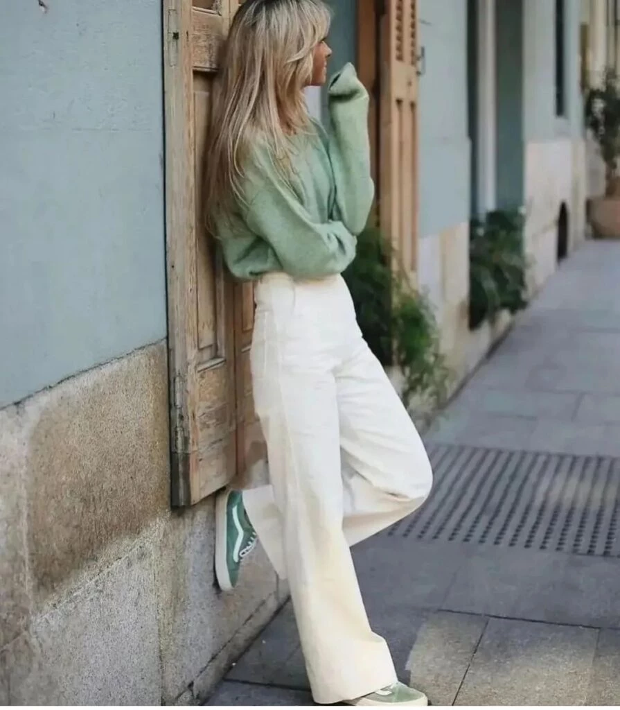 Looks de media estación con las tendencias de la temporada para ir a trabajar