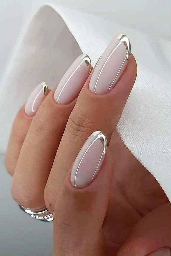 Manicura francesa metalizada 1