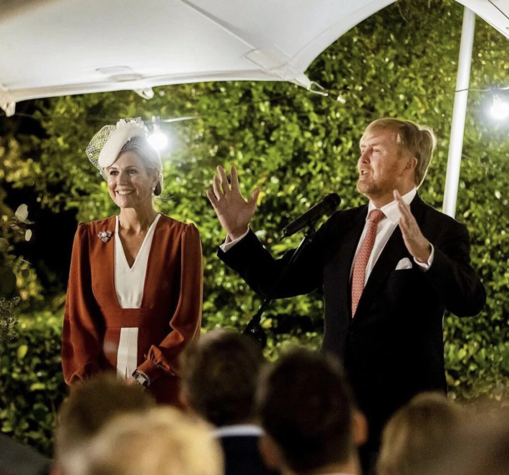 Máxima repitió uno de sus looks preferidos en Sudáfrica. Foto: Instagram.