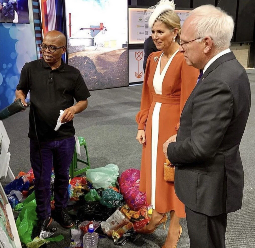 Máxima repitió uno de sus looks preferidos en Sudáfrica. Foto: Instagram.