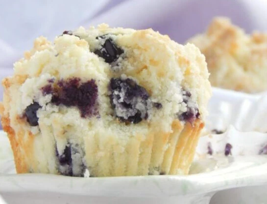 La receta de muffins de arándanos que no lleva manteca