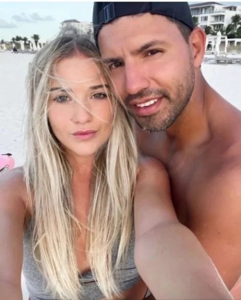 Sofia-Calzetti-y-el-Kun-Aguero