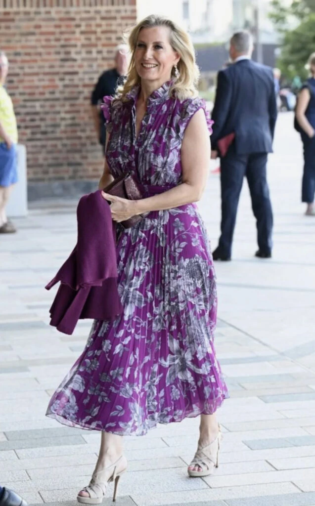 Sofía de Edimburgo y sus looks más fashionistas