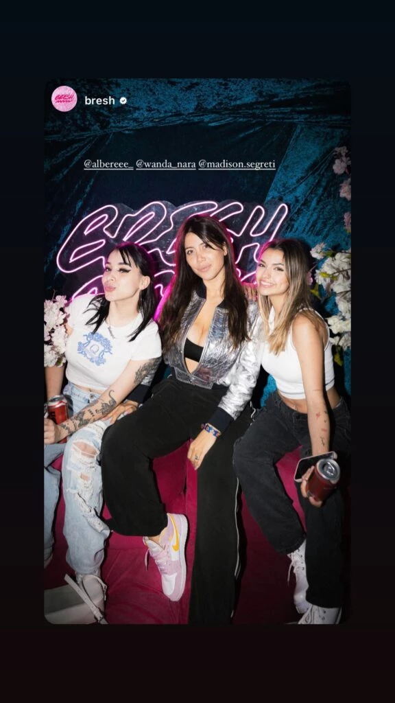 Wanda Nara mostró el outfit que eligió para una salida nocturna