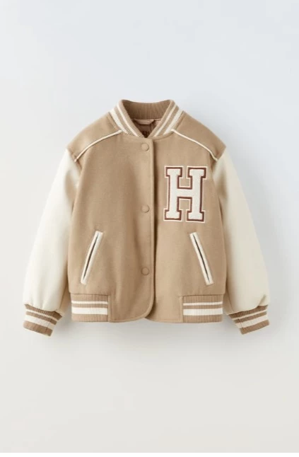 Campera de Zara que usó Isabella Icardi