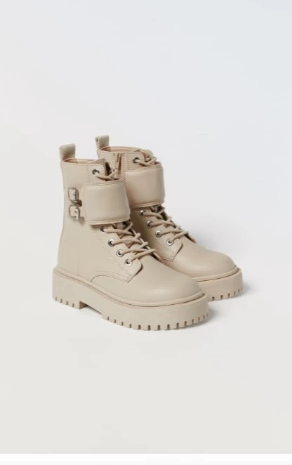 Borceguíes que usó Isabella Icardi para su cumpleaños