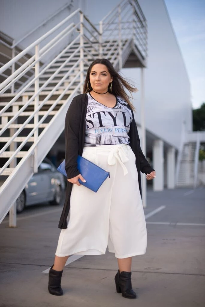 así se lleva el pantalón blanco, el básico infalible de la primavera