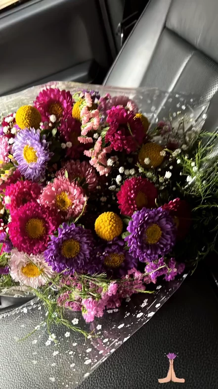 Nicole Neumann cumple 42 años: los saludos de Allegra Cubero, el gesto de Manu Urcera y todos los regalos