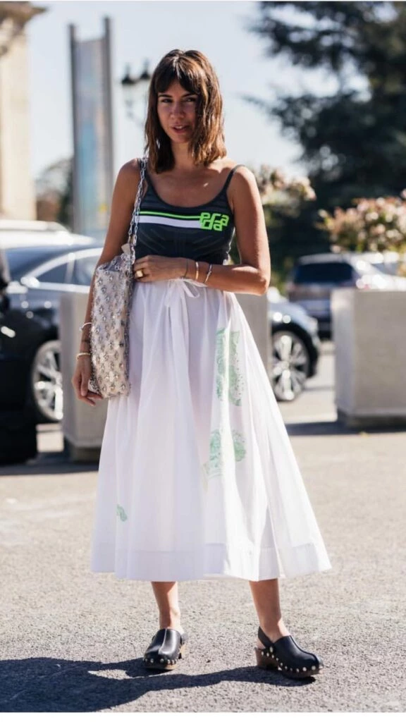 zuecos estos son los accesorios imprescindibles para la temporada 2023:2024