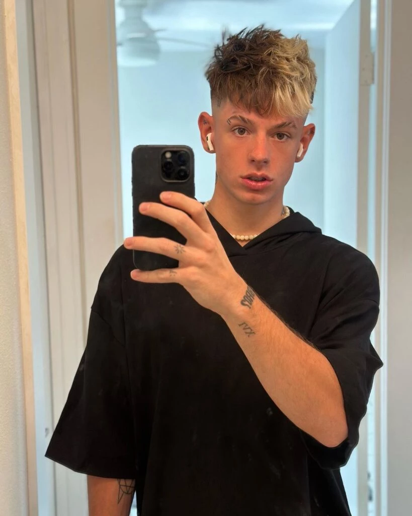 El influencer lanza ''Fanático''. Fotos: IG Oky.