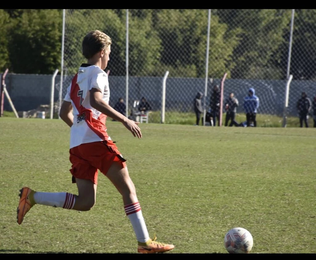 Valentino López en River. Foto: IG Valentino López.