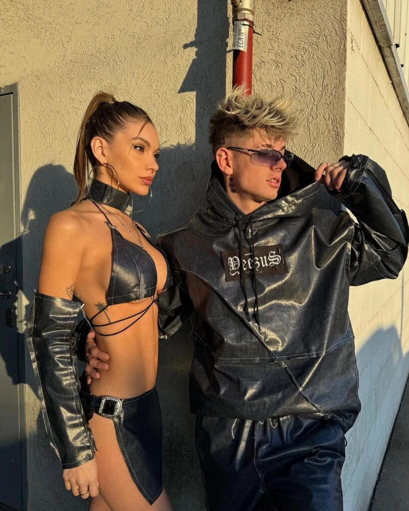 Oky y Sasha Ferro. Fotos: IG Sasha Ferro.