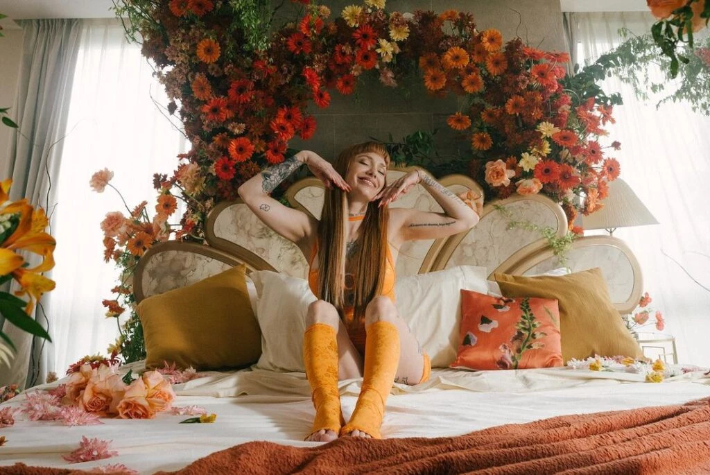 La Joaqui, en el videoclip de ''Turro''.