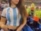 Sara Duque en el partido Argentina-Uruguay. Fotos: IG Sara Duque.
