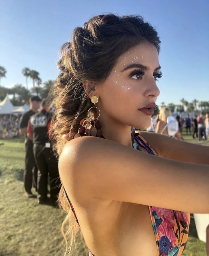 7 peinados de fiesta estilo boho para el look de invitada más cool