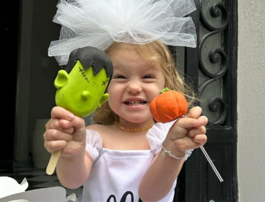 Ana García Moritán, la hija de Pampita, causó alto impacto con su look de Halloween