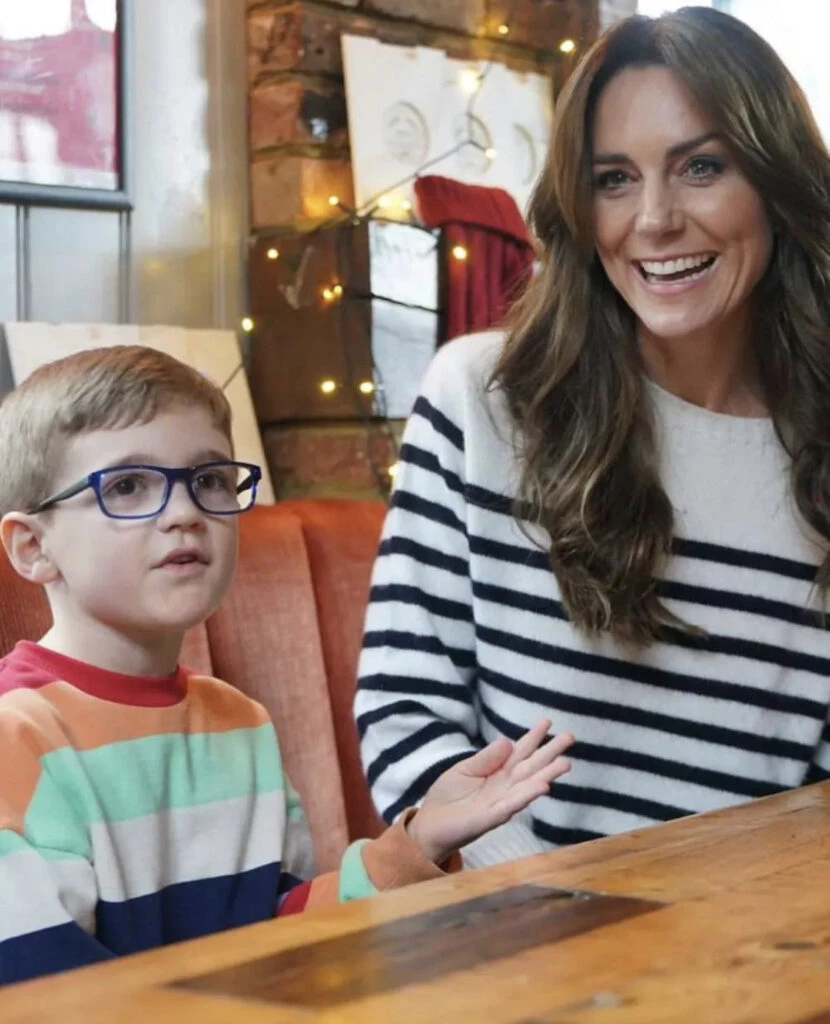 Así es el look casual de Kate Middleton. Foto: Instagram. 