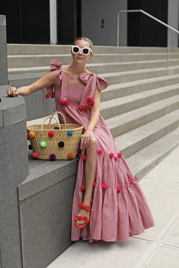 Asi se usan los vestidos está primavera 2023. Foto: Pinterest.