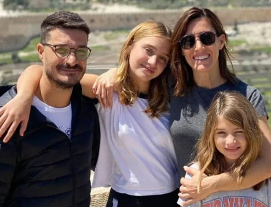 Las fotos de la comunión de Regina, la hija menor de Soledad Pastorutti