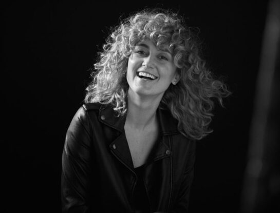 Camila Lakshmi: "Considero que no hay nada más sano que la risa"