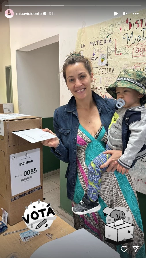 Mica Vicoconte fue a votar con Luca Cubero en brazos