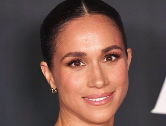 Meghan Markle adoptó un look minimalista inspirado en el lujo silencioso