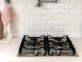 Trucos de limpieza: cómo limpiar las rejillas de una cocina a gas en minutos