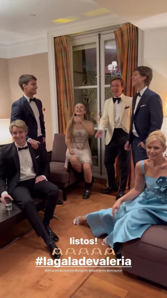 El look de la familia Mazza Gravier en la gala de Valeria. Foto: Instagram.