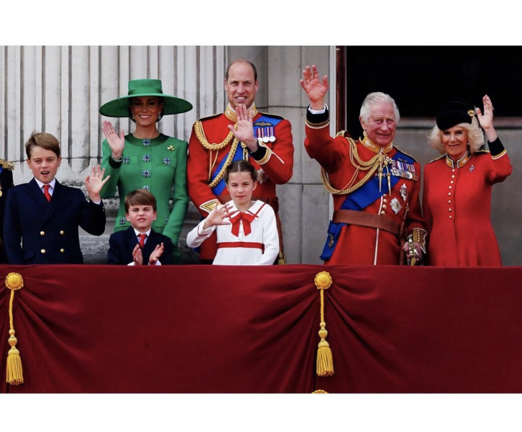 El príncipe William saludó a su padre por su cumpleaños y lo dejó afuera a Harry. Foto: Instagram.