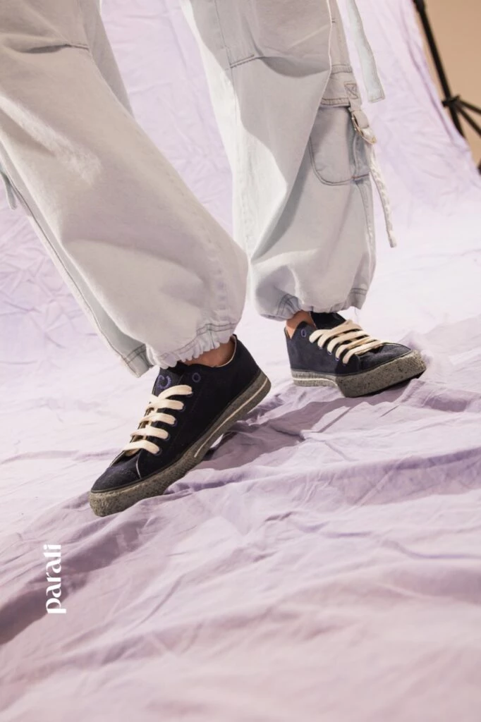 Moda práctica pantalón cargo