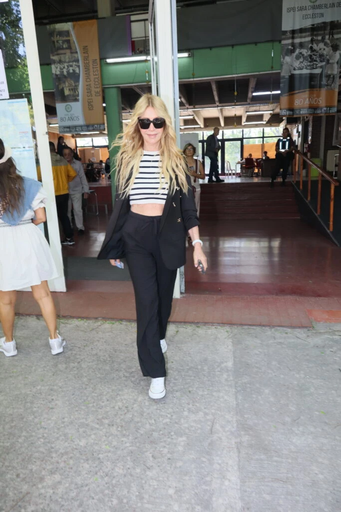 Cris Morena fue a votar esta mañana