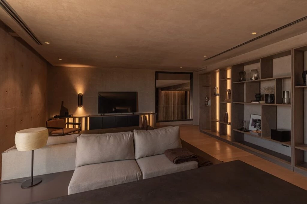 La Bodega y la Casa forman parte de un conjunto que dialoga entre sí, desde sus texturas y materiales.