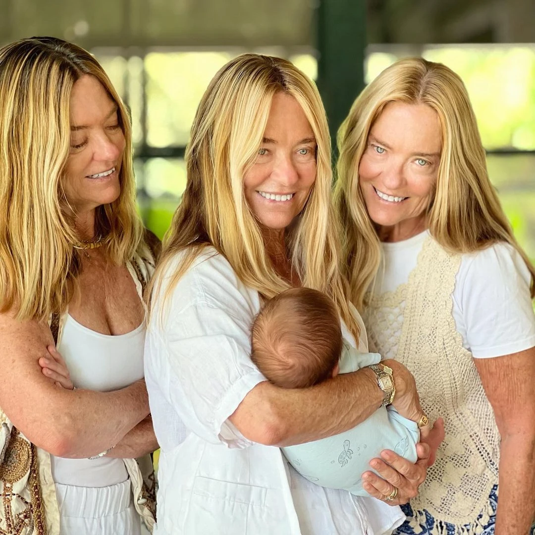 La tierna foto de las Trillizas de Oro con su mamá, junto al bisnieto número 18