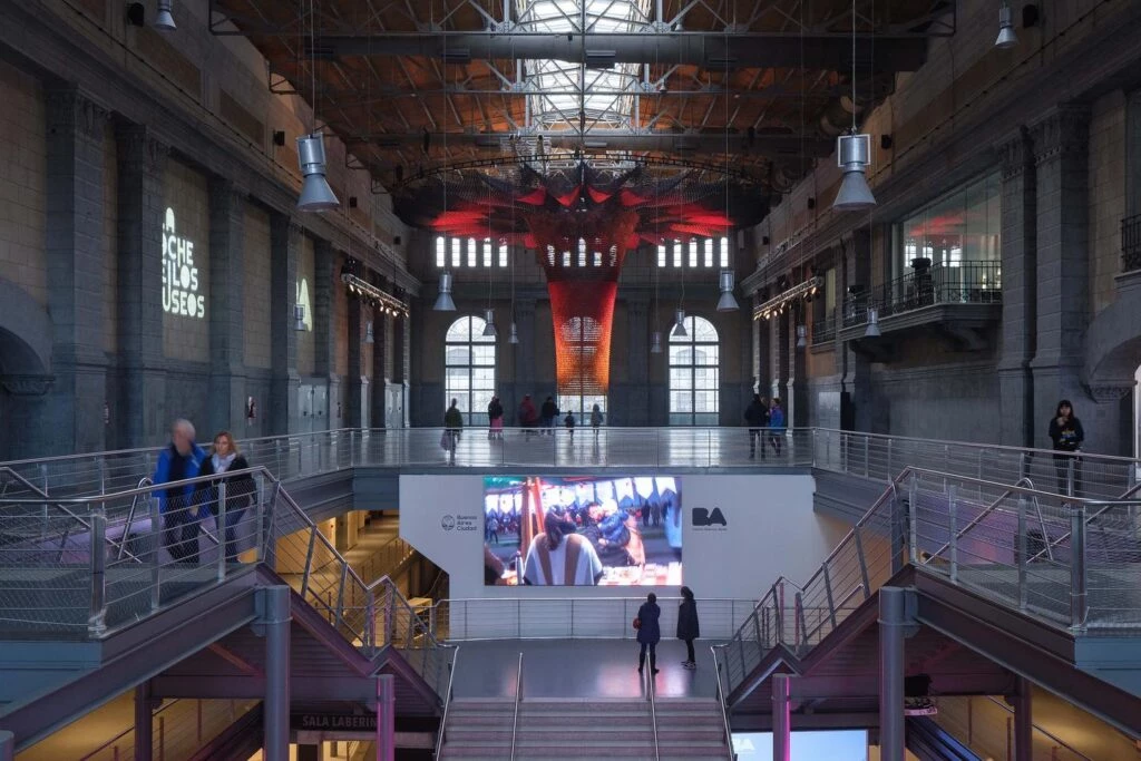 “El Tender vuelve a ser exhibido en la ciudad que lo inspiró y lo vio nacer”.