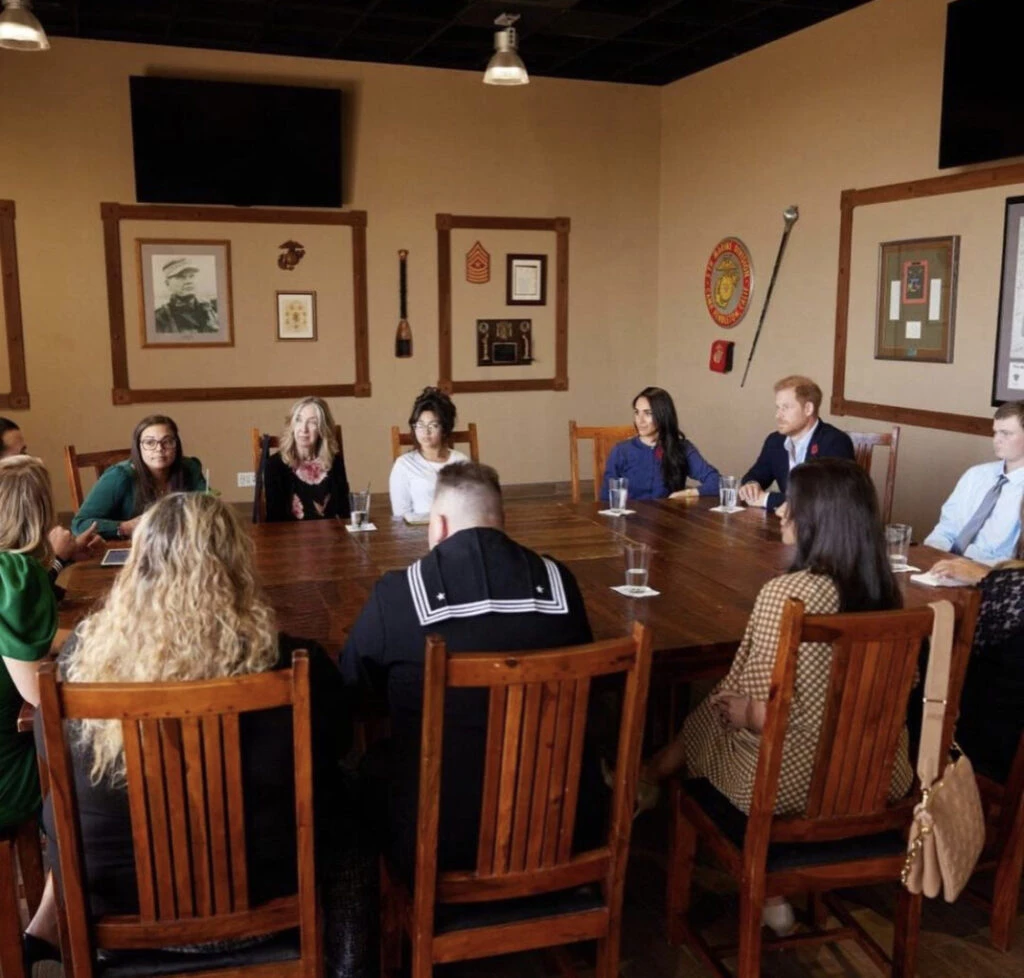 Meghan apostó por la prenda más trendy del próximo otoño 24. Foto: Instagram.