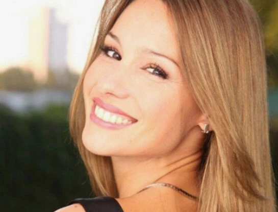 Martin Fierro Latino: el espectacular look de Pampita como conductora del evento en Miami
