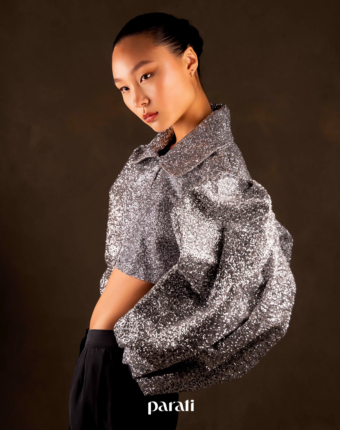 Torera rígida de glitter con mangas extra large @atelierpucheta