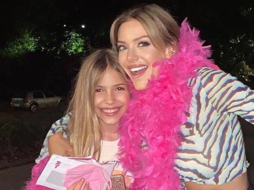 Preocupa la salud de Lola, hija de Evangelina Anderson