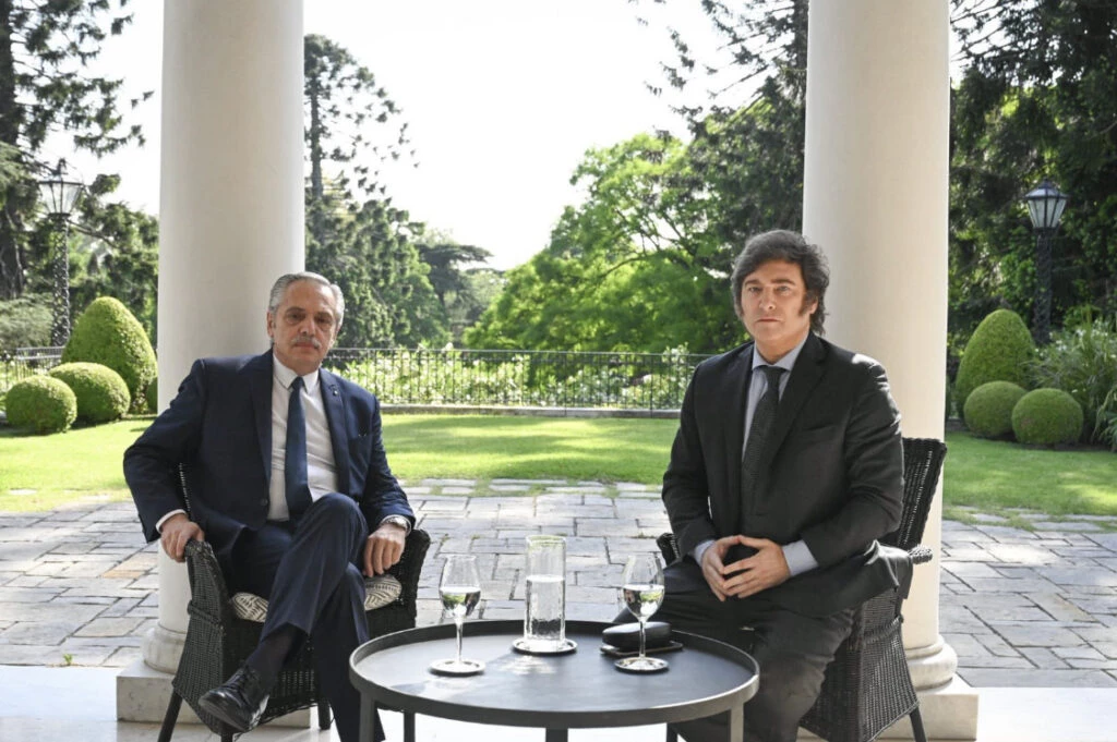 Para una transición en paz, Javier Milei y Alberto Fernández se reunieron en Olivos. Foto: Instagram.