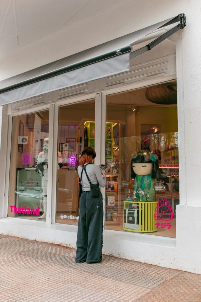 Thetland Store, creado por Teban Kim, fundador de Thet Studio.