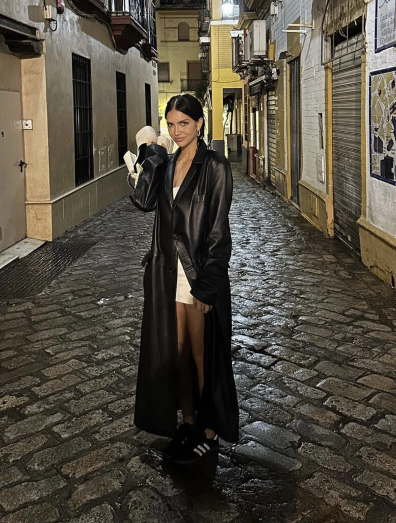 Zaira Nara usó el tapado más fashion de la próxima temporada. Foto: Instagram.