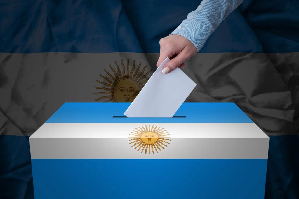 El domingo 19 de noviembre los argentinos designarán al nuevo Presidente del país.
