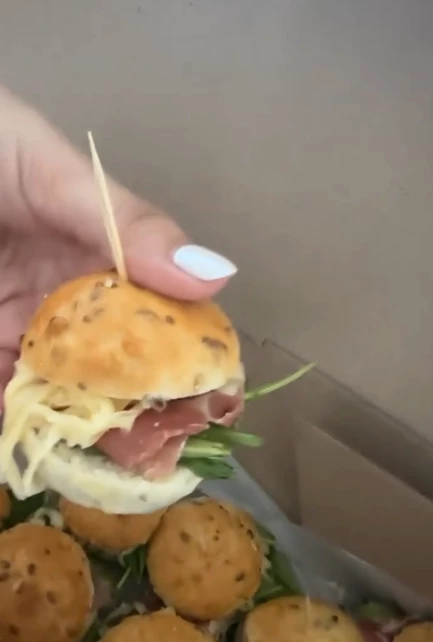 las fotos del bautismo de salvador, el hijo de barbie velez