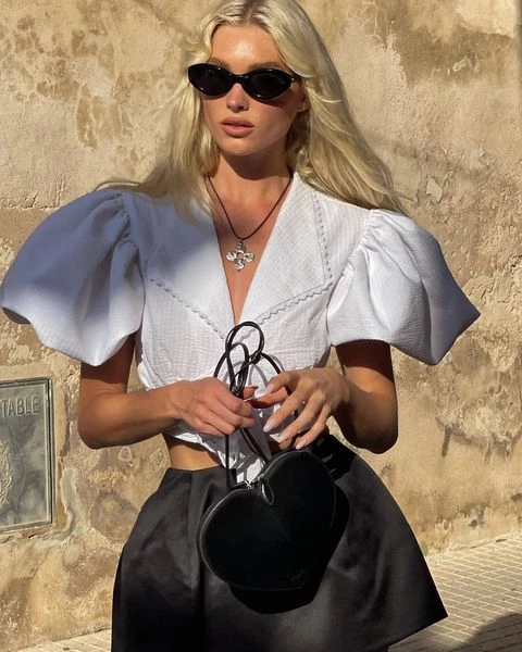 los detalles románticos se llevan el protagonismo en el street style