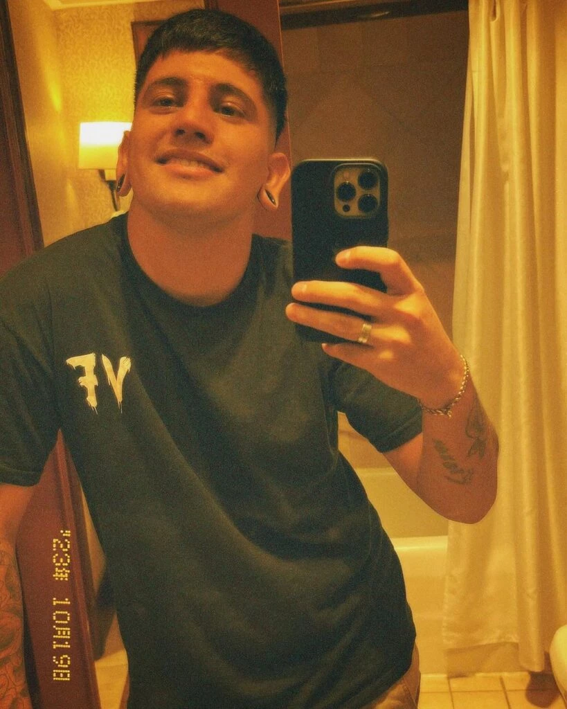 Qué es de la vida de Yhosva Montoya, el ganador de La Voz Argentina 2022 que realiza giras por la Argentina