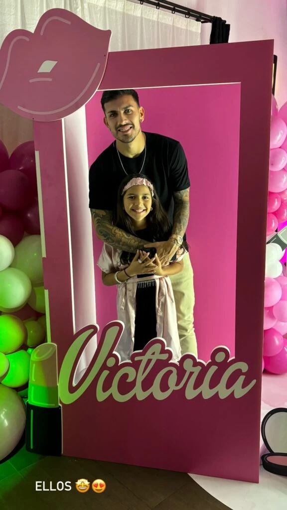 Leandro Paredes celebrando el cumpleaños de su hija.
